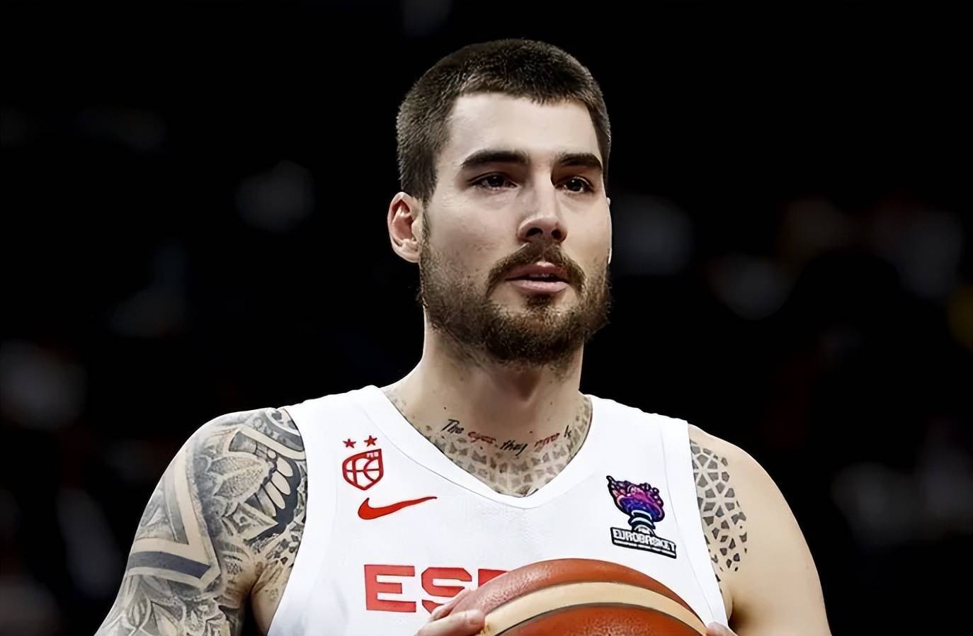 西班牙队运动员淡定赢得铜牌 西班牙队运动员淡定赢得铜牌