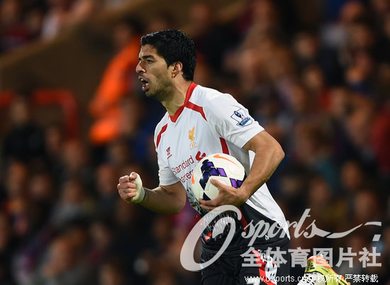 曼城力克英格兰,苏亚雷斯完成帽子戏法的简单介绍 曼城力克英格兰,苏亚雷斯完成帽子戏法的简单介绍