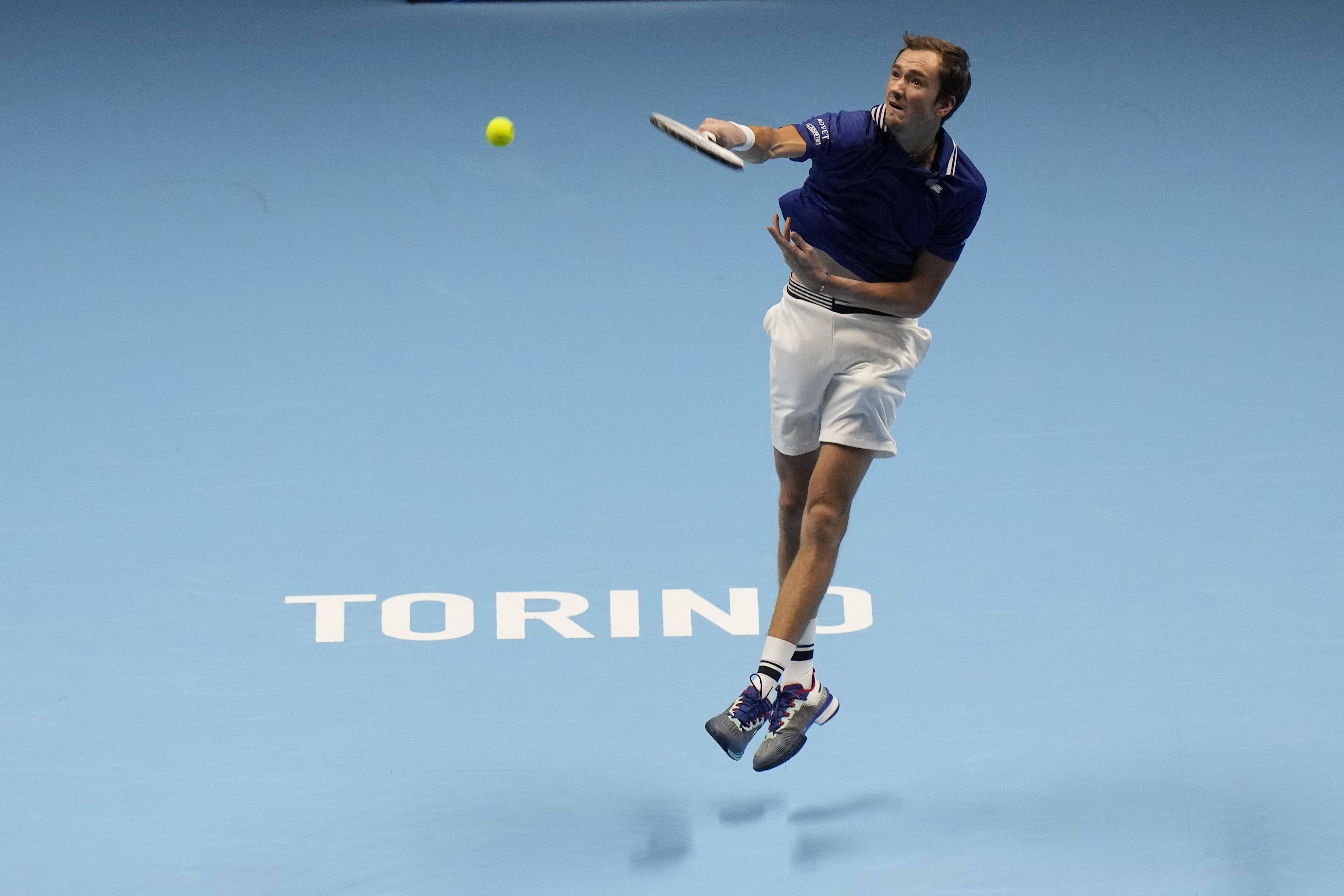 欧洲网球队爆冷意大利网球队，梅德韦杰夫高光表现的简单介绍