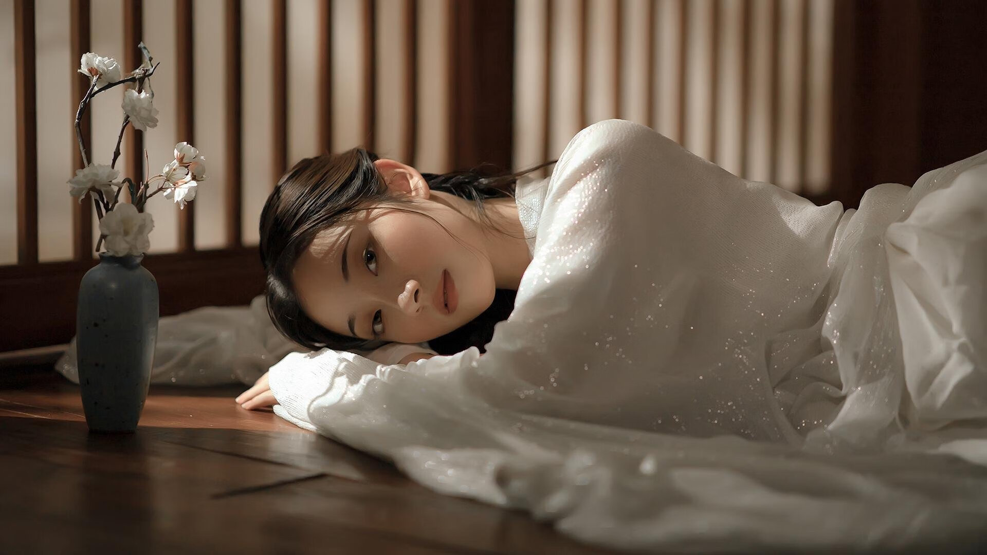 跨界对决，广厦队力克马刺，伦纳德欧冠赛场独揽乾坤