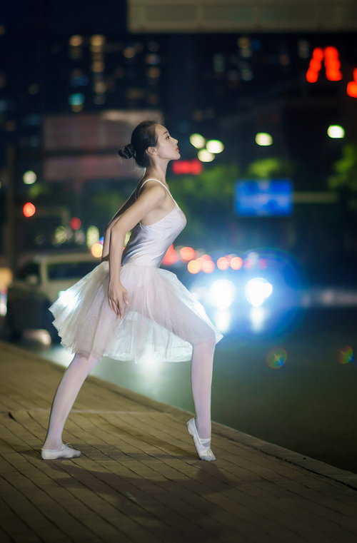 虚构的战争，当克罗地亚遭遇伊朗，中场何以被楚阿梅尼统治？