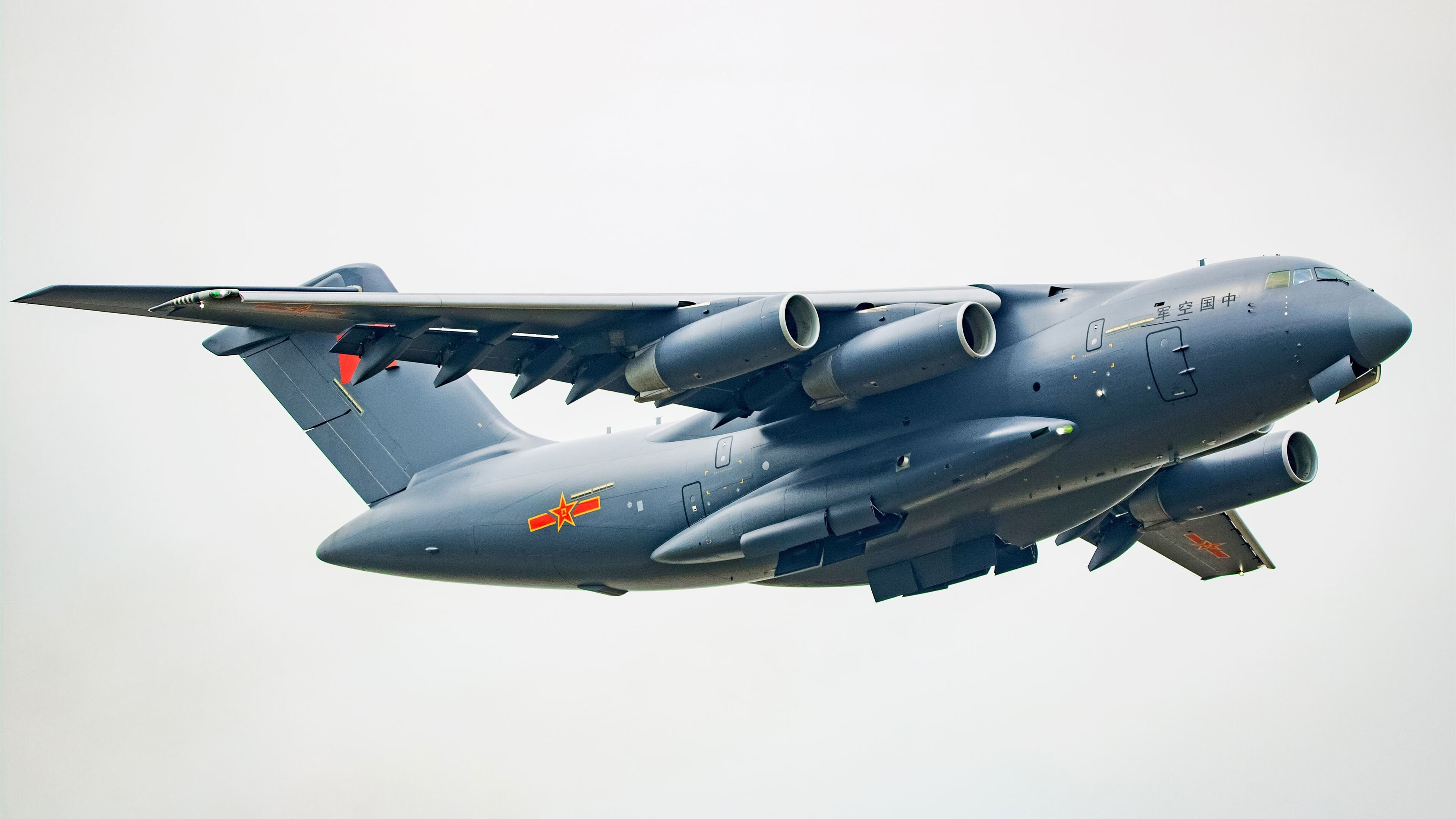 巴雷拉一剑封喉,平民那不勒斯如何将巴黎圣日耳曼推下神坛